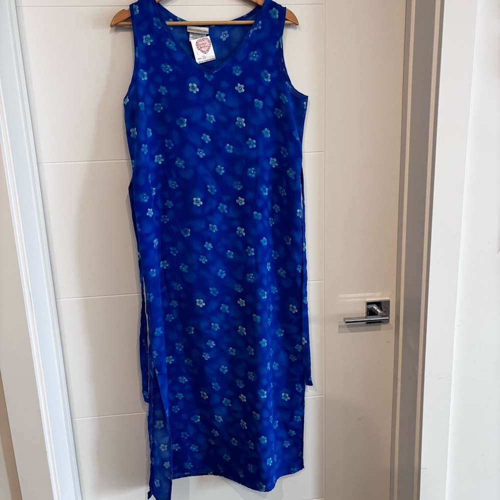 Gloria Vanderbilt Vibrant Blue Floral Midi Dress